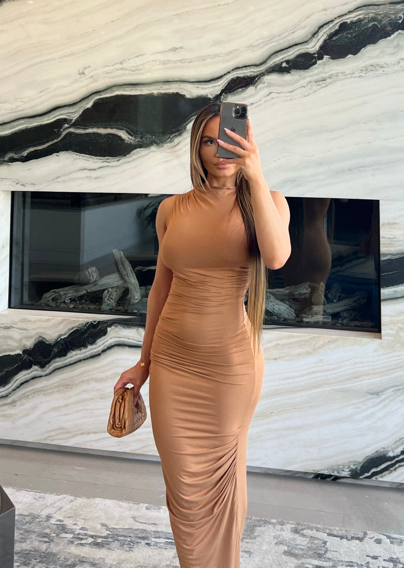 Gisele Camel